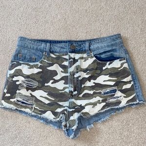 BDG Camo Jean Shorts
